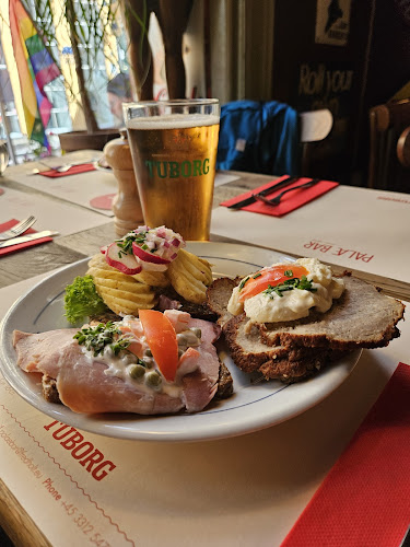 Palæ Bar - Gastronomi og hotelvirksomhed