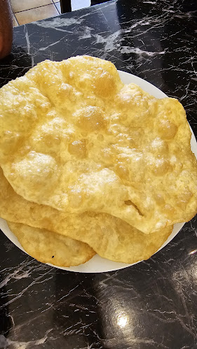 Pardesi Nashta point - Gastronomi og hotelvirksomhed