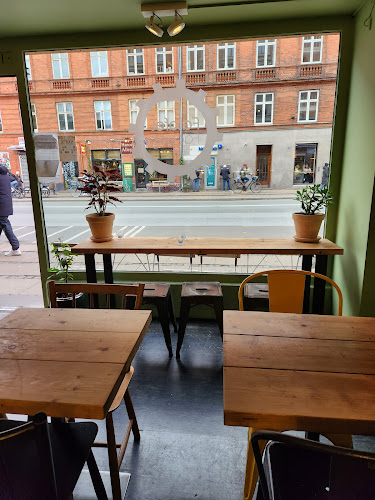 Comentarii opinii despre Falafel Factory