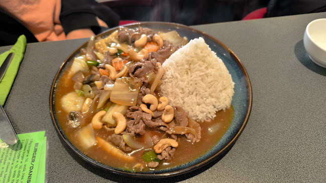 Kina Cafeteria & Grill