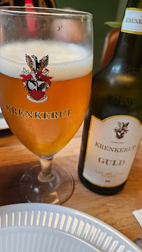 Opinii despre Restaurant Engtoftegård în Brøndby - Gastronomi og hotelvirksomhed