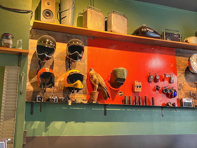 Comentarii opinii despre Petról Kaffe & Gear