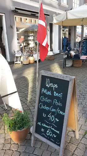 Cafe 48 - Gastronomi og hotelvirksomhed