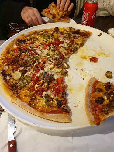 Opinii despre Gonzales Pizzeria în København - Gastronomi og hotelvirksomhed