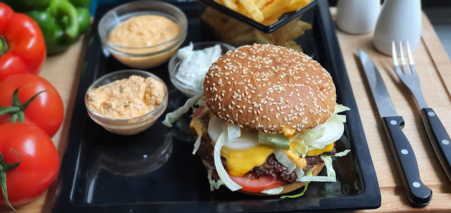 Delicious food - Gastronomi og hotelvirksomhed