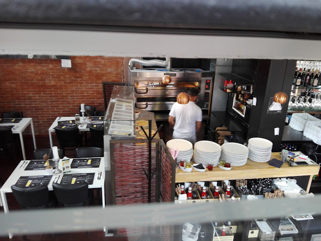 Restaurant La Familia - Gastronomi og hotelvirksomhed