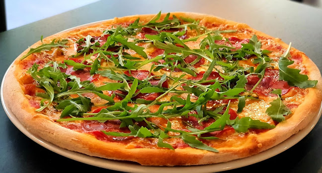 Sempre Pizzeria - Gastronomi og hotelvirksomhed