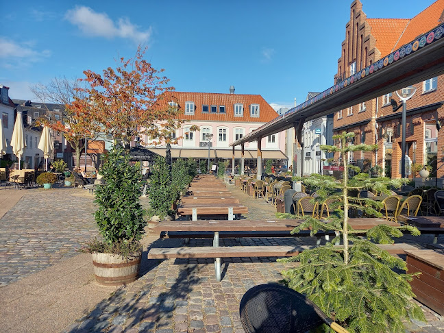 Comentarii opinii despre Cafe Vi2