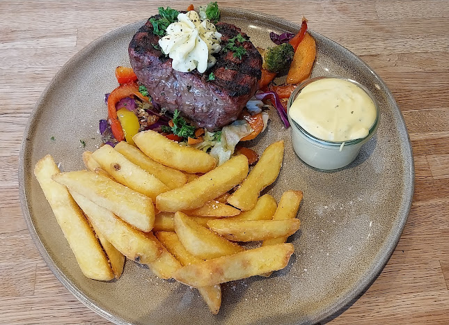 Nurs Burger & Steakhouse Restaurant