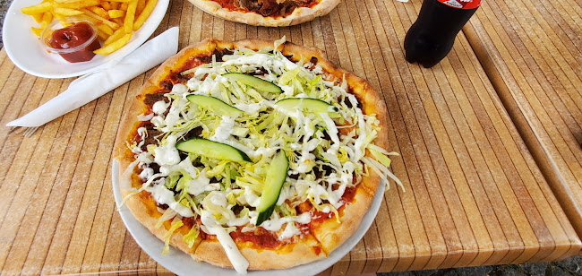 Opinii despre Pizza og Kebab House în Rønne - Gastronomi og hotelvirksomhed