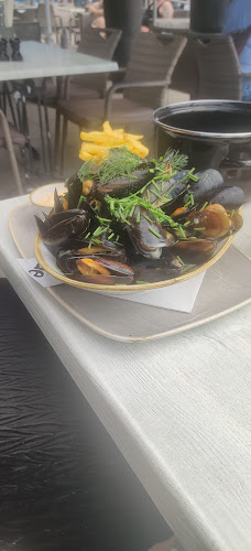 Opinii despre Torve-Hallen în Sønderborg - Gastronomi og hotelvirksomhed