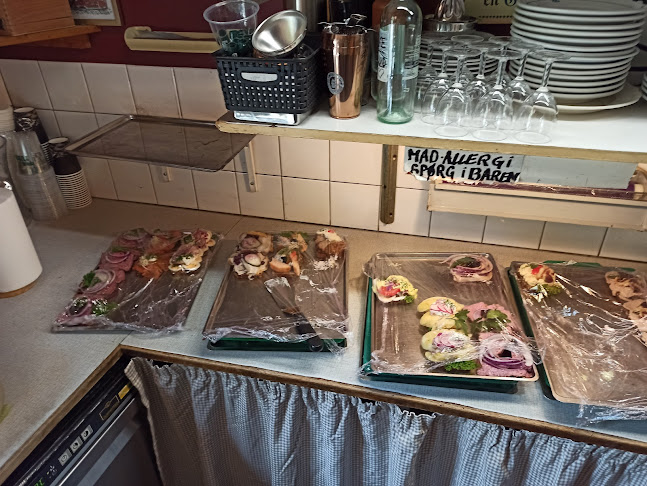 Palæ Bar - Gastronomi og hotelvirksomhed