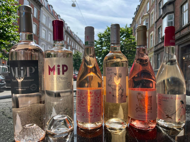 Opinii despre Vespa Vin în Frederiksberg - Gastronomi og hotelvirksomhed