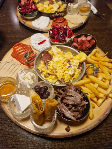 Comentarii opinii despre Metins Grill