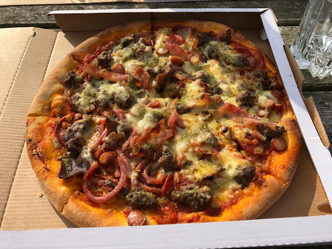 Milanos Pizza & Grill - Hovedgård