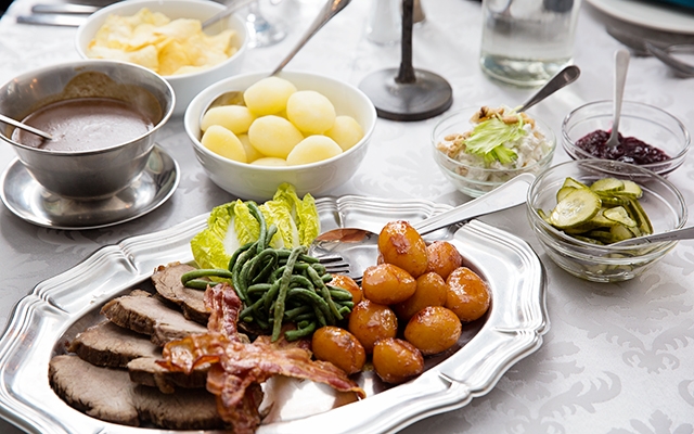 Opinii despre Hundstrup Kro în Vester Skerninge - Gastronomi og hotelvirksomhed