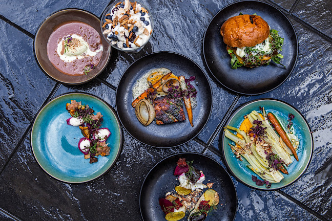 Francisco Restaurant - Gastronomi og hotelvirksomhed