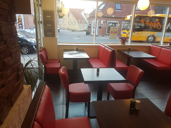 Comentarii opinii despre Mama Olga's Pizzaria & Steakhouse