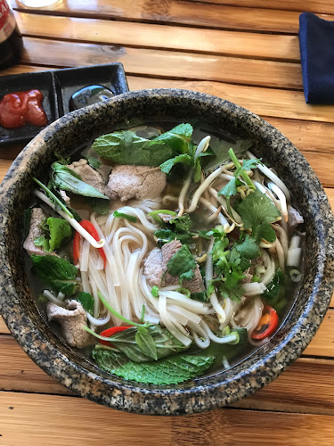 Opinii despre La Tre Restaurant în Nærum - Gastronomi og hotelvirksomhed