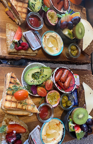 Cafe Pilos - Gastronomi og hotelvirksomhed