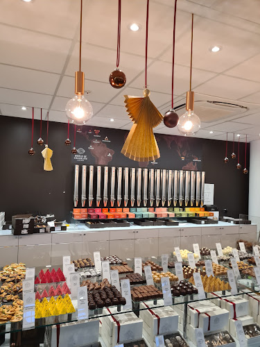 Comentarii opinii despre Peter Beier