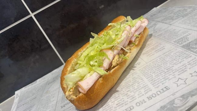 Mina's Sandwich & Grill - Gastronomi og hotelvirksomhed