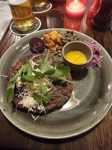 Comentarii opinii despre London Pub