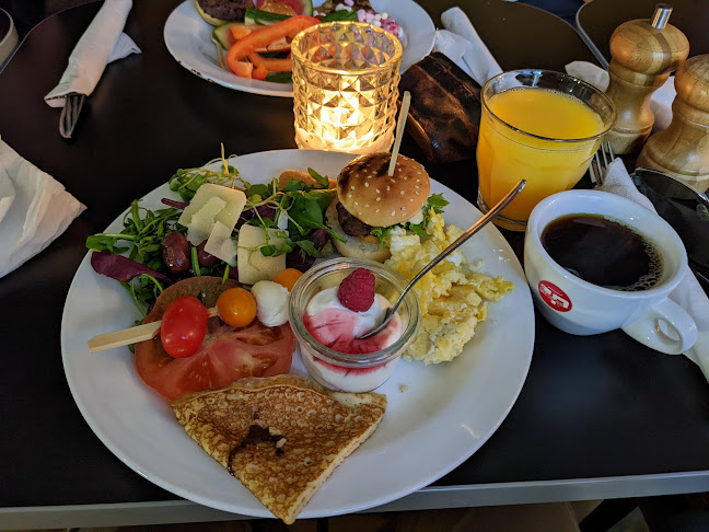 Marcello's - Gastronomi og hotelvirksomhed