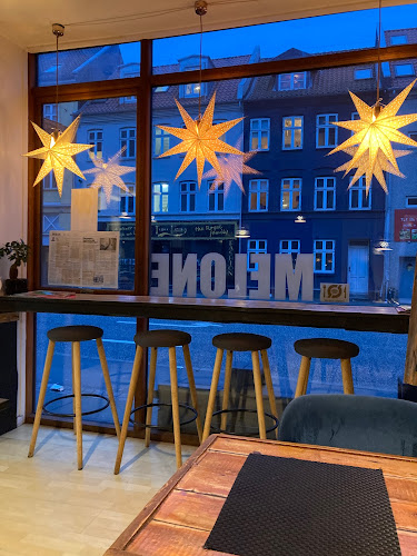 Melone - Gastronomi og hotelvirksomhed