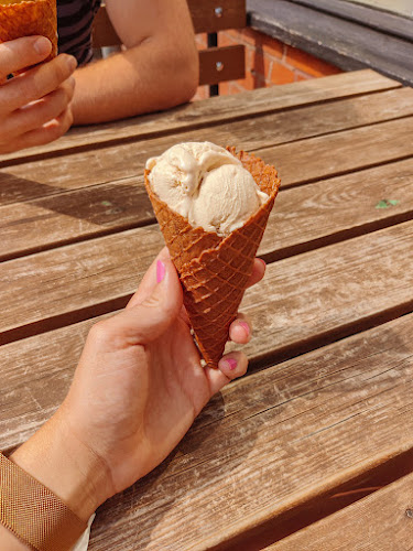 Comentarii opinii despre Alice Ice Cream & Coffee