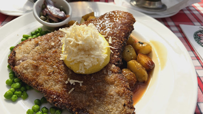 Opinii despre Restaurant Grøften /Tivoli în København - Gastronomi og hotelvirksomhed