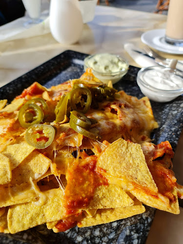 LIDO Caféen - Gastronomi og hotelvirksomhed