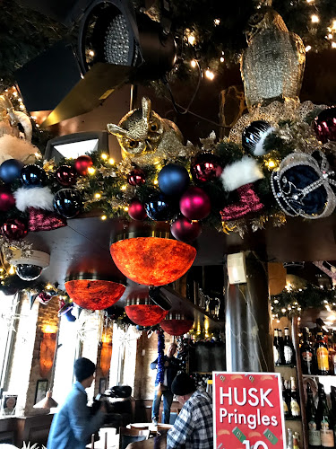 Opinii despre Café Centralhjørnet I/S în Hedehusene - Gastronomi og hotelvirksomhed