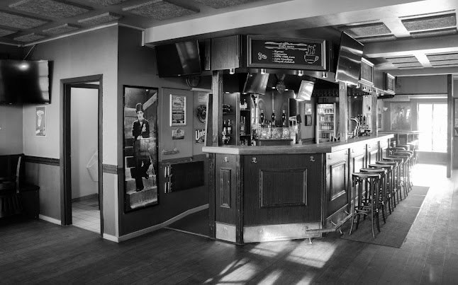 Comentarii opinii despre Queen's Pub & Dance