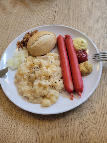 Opinii despre Kirkens Korshærs Varmestue Bolbro în Odense - Gastronomi og hotelvirksomhed