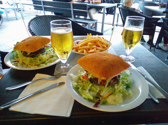 StrandBaren - Gastronomi og hotelvirksomhed