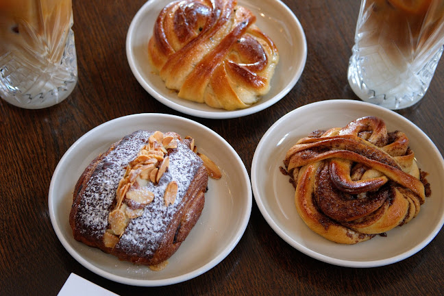 Comentarii opinii despre Rug Bakery