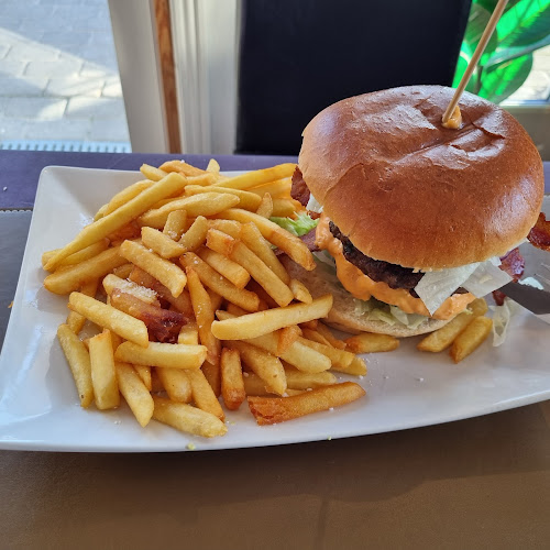 Comentarii opinii despre Hos Bagger Eftf Yen Giau Huynh