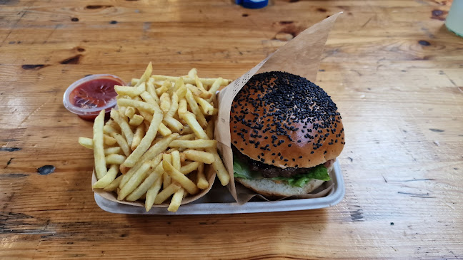 Comentarii opinii despre Burger Anarchy Street food