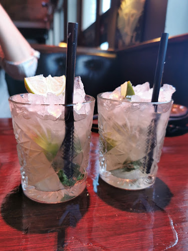 The Old Irish Pub - Gastronomi og hotelvirksomhed