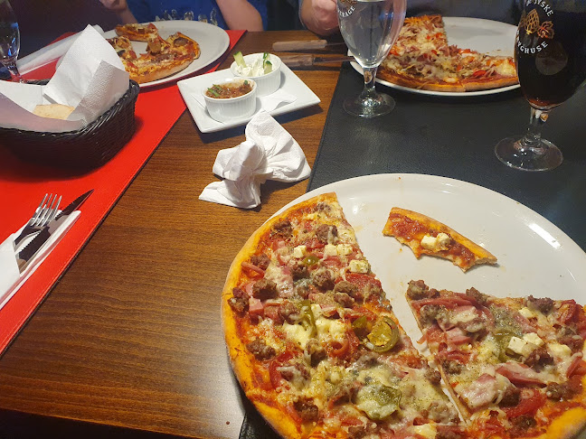 Assentoft Cafe & Restaurant - Gastronomi og hotelvirksomhed