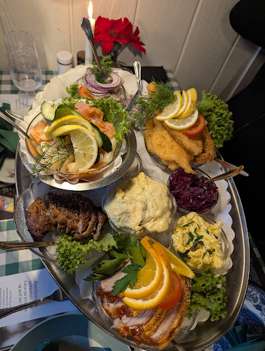 Allé Kroen - Gastronomi og hotelvirksomhed