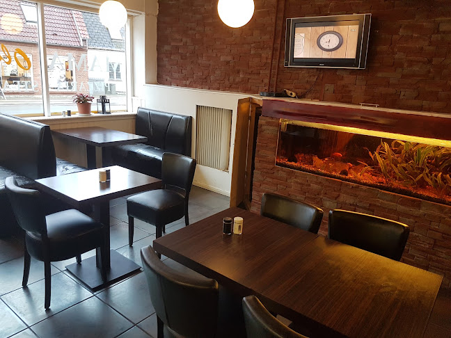 Mama Olga's Pizzaria & Steakhouse - Holbæk