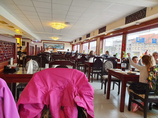 Dragon City - Gastronomi og hotelvirksomhed