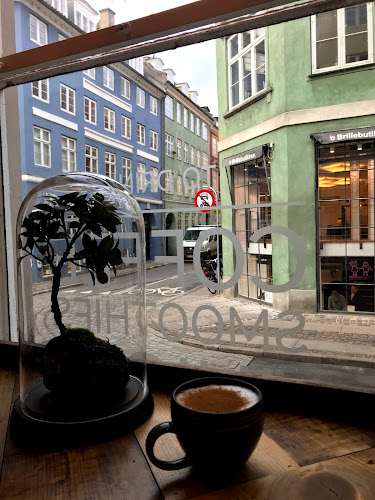 Opinii despre Buzz Kaffebar în København - Gastronomi og hotelvirksomhed