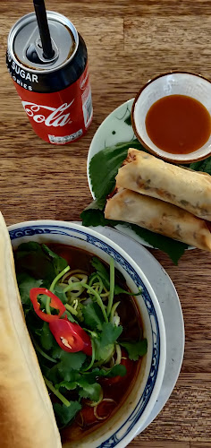 District Tonkin - Gastronomi og hotelvirksomhed