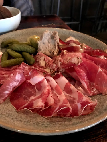 Comentarii opinii despre Pluto