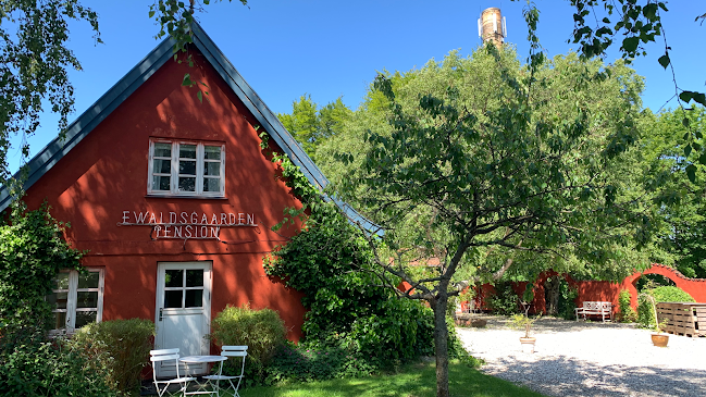 Ewaldsgaarden - Gastronomi og hotelvirksomhed