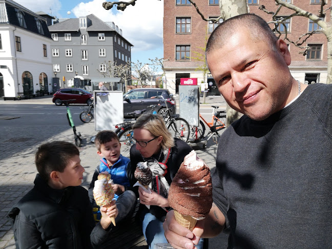 Comentarii opinii despre Lydolph's Isbar