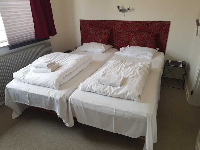 Opinii despre Ulfborg Gæstgivergård în Ulfborg - Gastronomi og hotelvirksomhed